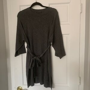 Eileen Fisher Sweater - Gray - size Medium - Removable Belt
